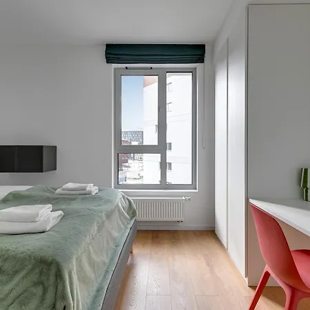 Rentplanet - Zurawie Gdansk