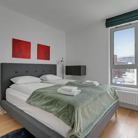 Rentplanet - Zurawie Apartment