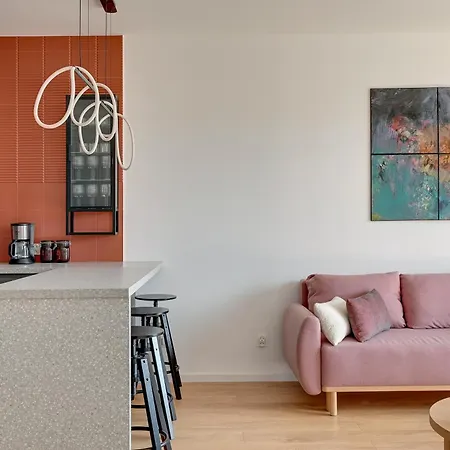 Rentplanet - Zurawie Apartment